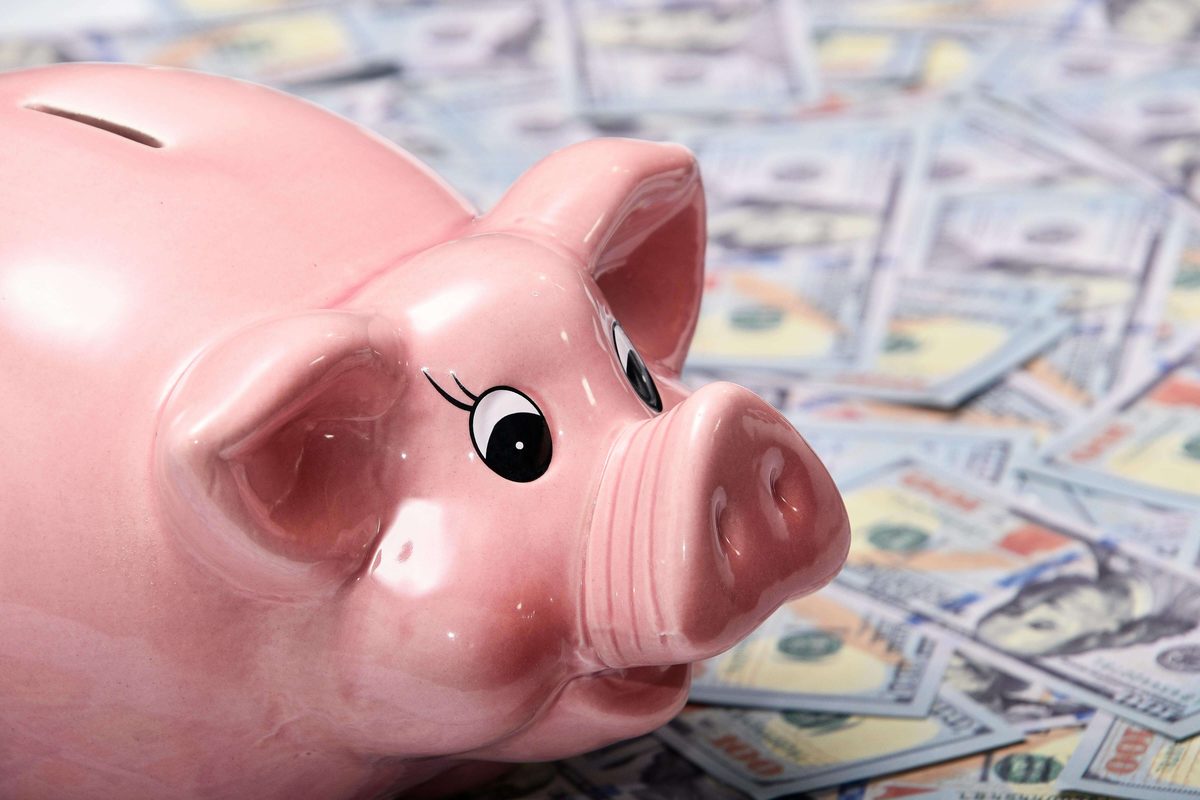 401k retirement savings piggy bank US dollars