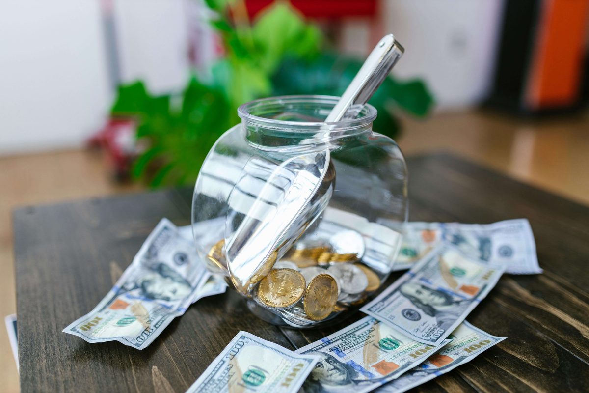 saving money on a low income South Africa coins jar